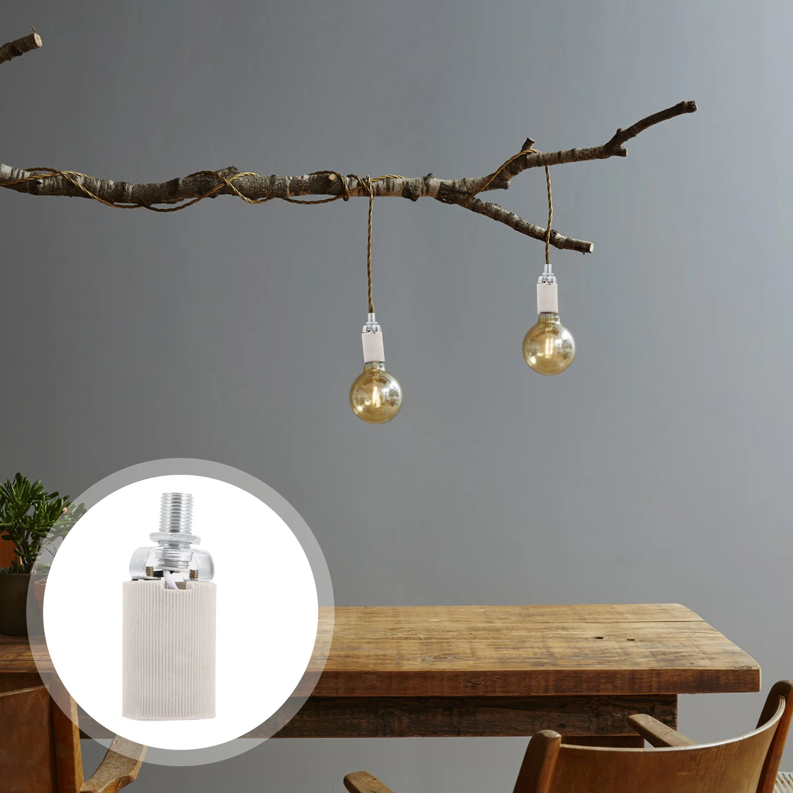 

4Pcs E14 Thread Lamp Holder Durable Heat Resistant Light Bulb Base Compatible with E14 Screw Socket for Home and DIY Lighting