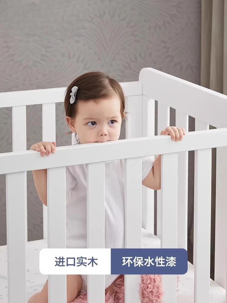 New solid wood crib, movable splicing bed, baby bed multifunctional children's newborn guardrail bed