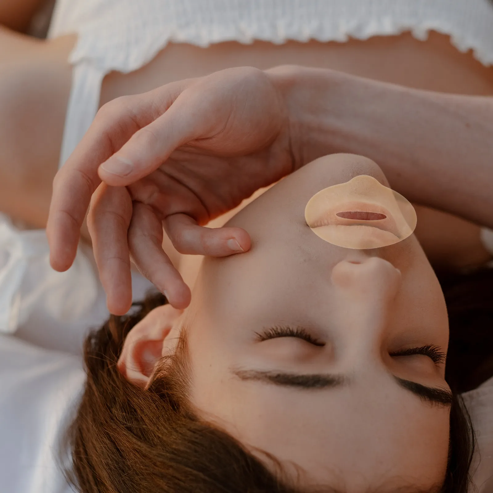 

25 шт. увлажняющих гелевых патчей для губ: маска для сухих губ, улучшающая текстуру, придающая нежность и сияние, портативные патчи под губы