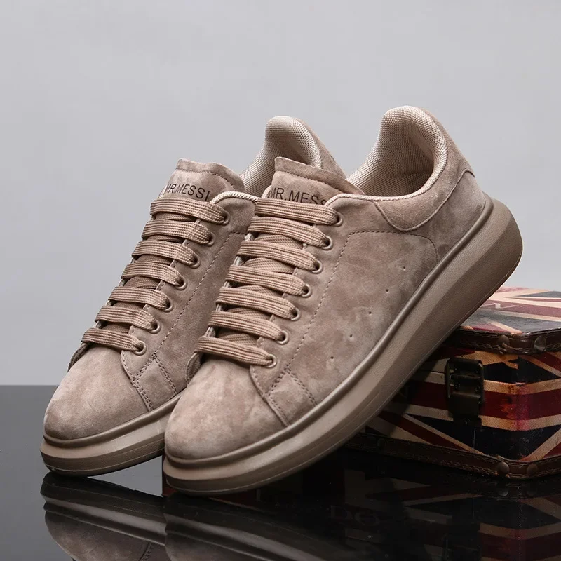 2025 Fashion Couple Sports Shoes Men\'s Casual Sports Shoes Men\'s Designer Shoes Outdoor Running Walking Shoes Tennis