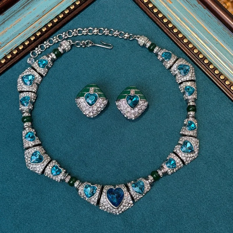 conjuntos-de-joyeria-vintage-con-corazon-de-cristal-azul-piedras-naturales-de-lujo-y-diamantes-de-imitacion-para-mujer-collar-y-aretes-tendencia-2026-regalos-nuevos