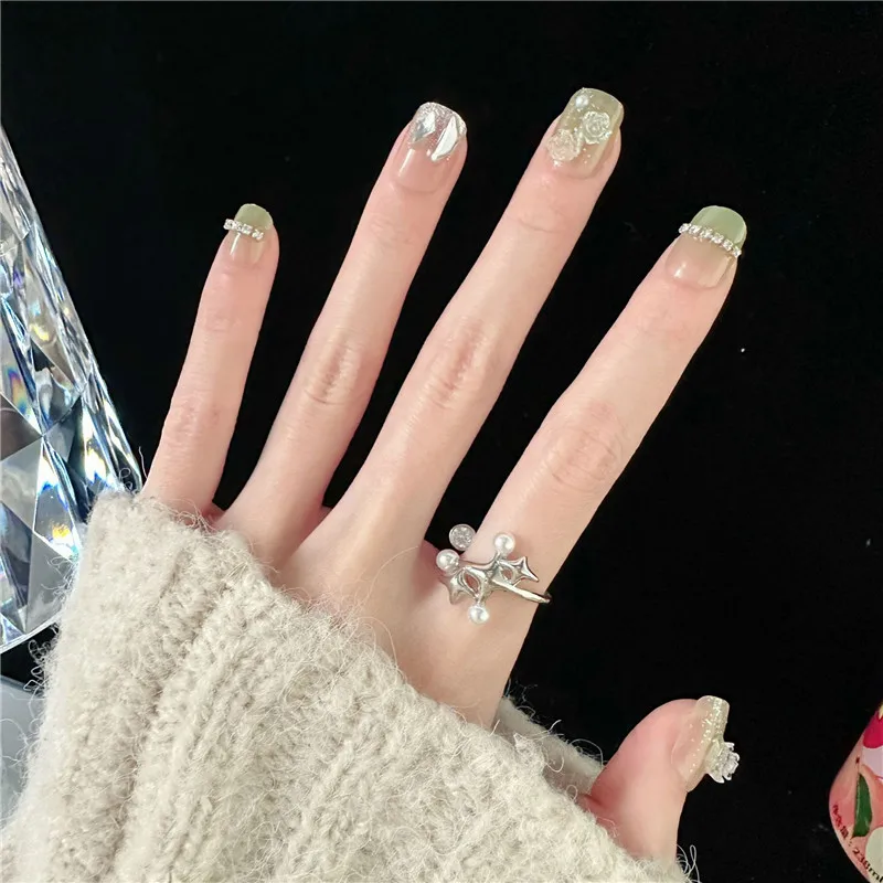 

Spring and Summer Nail Enhancement Green Gradient Camellia Wearing Nail Sticker Women Nail Sticker Detachable Nail Enhancement