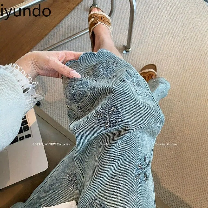 

Light-colored Retro Embroidered Jeans for Women Summer Thin High Waist Slim Elastic Design Nine-point Narrow Straight Pants
