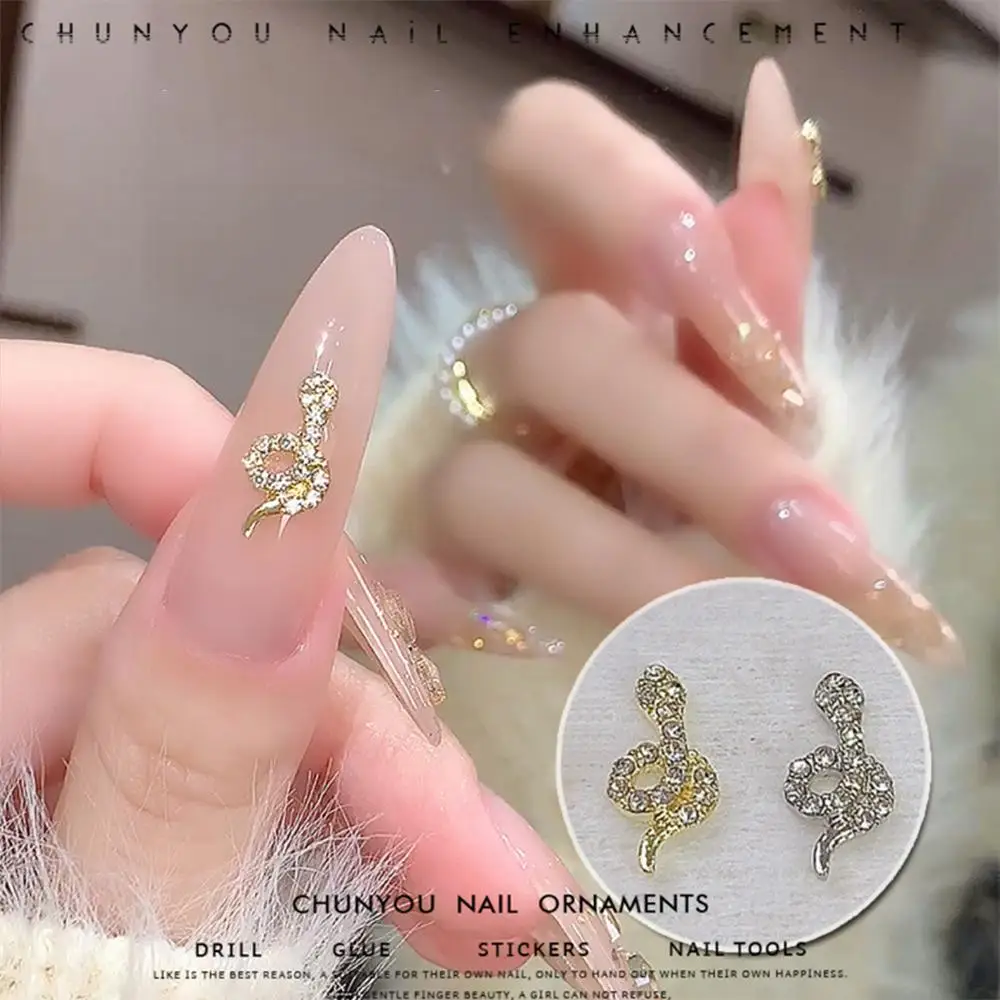 3D 반짝이는 네일 참 장식 합금 뱀 모양 네일 아트 라인스톤 참 행운의 네일 아트 장식품