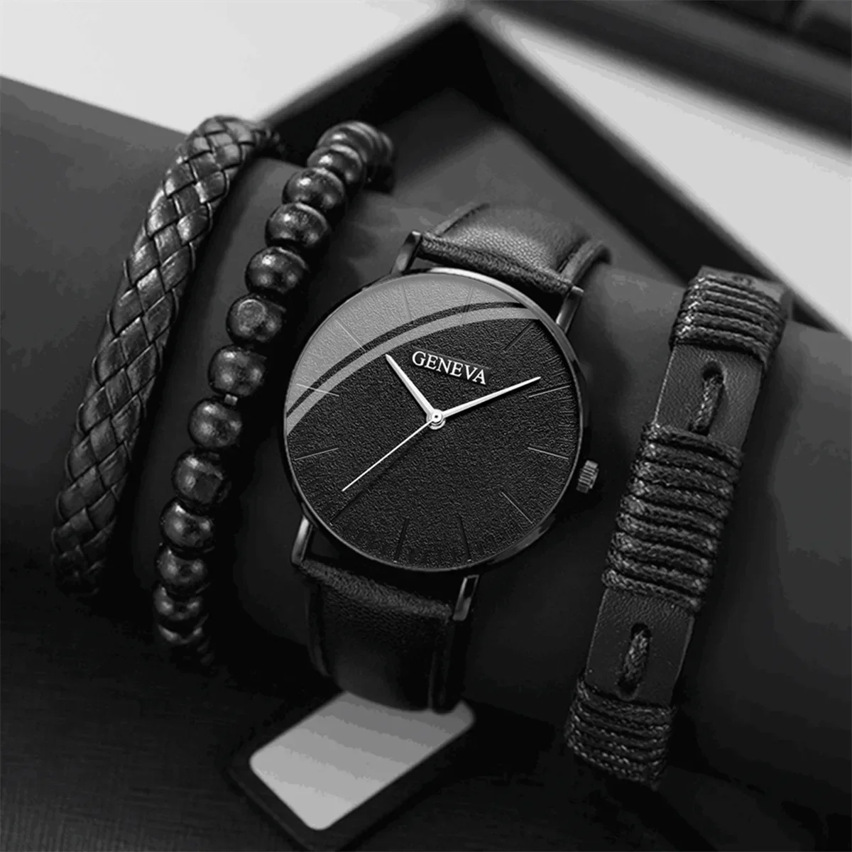 4pcs Luxury Black Quartz Watch with Bracelet for Men Casual Fashion Round Dial Watches Daily Sport Quartz Wristwatches Leather