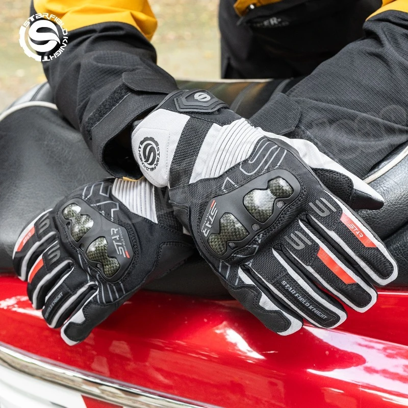 

SKG-569 Motorcycle Gloves Carbon Fiber Winter Add Fluff Warm Real Goat Leather Windproof Waterproof Riding Gears Accessories