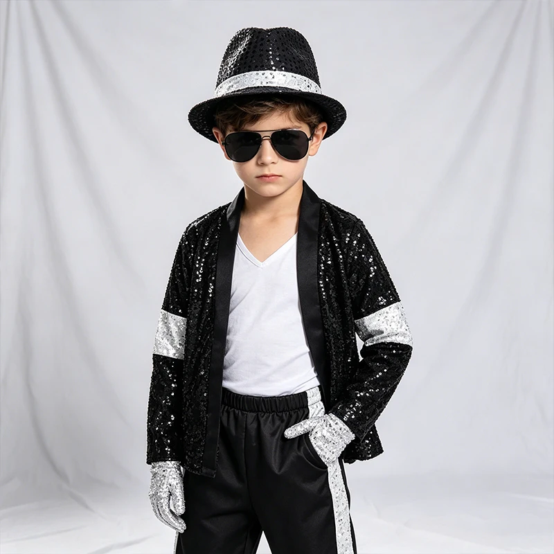 Kinder Hip-Hop-inspirierter Popstar-Paillettenanzug mit komplettem Zubehör: Hut, Handschuhe, Sonnenbrille für Halloween-Bühnen-Rollenspiele – Detail 3
