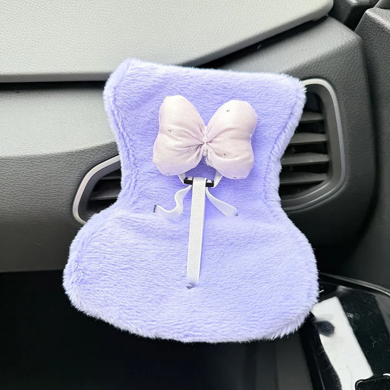 Bambola di peluche in miniatura e carina, comoda e sicura, decorazione per sedile adatta per bambole da 15-17 cm. Un ottimo accessorio o regalo per i fan