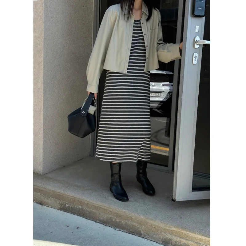 2025 Autumn New Korean Striped Dress Fashion Set Women's Skin-Friendly Versatile Loose Long Skirt with Hanging Bag