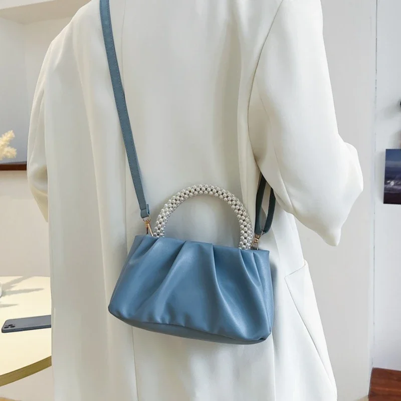 

Сплошная женская сумка, новая модная сумка с мягкой поверхностью, простые и стильные сумки через плечо с диагональю