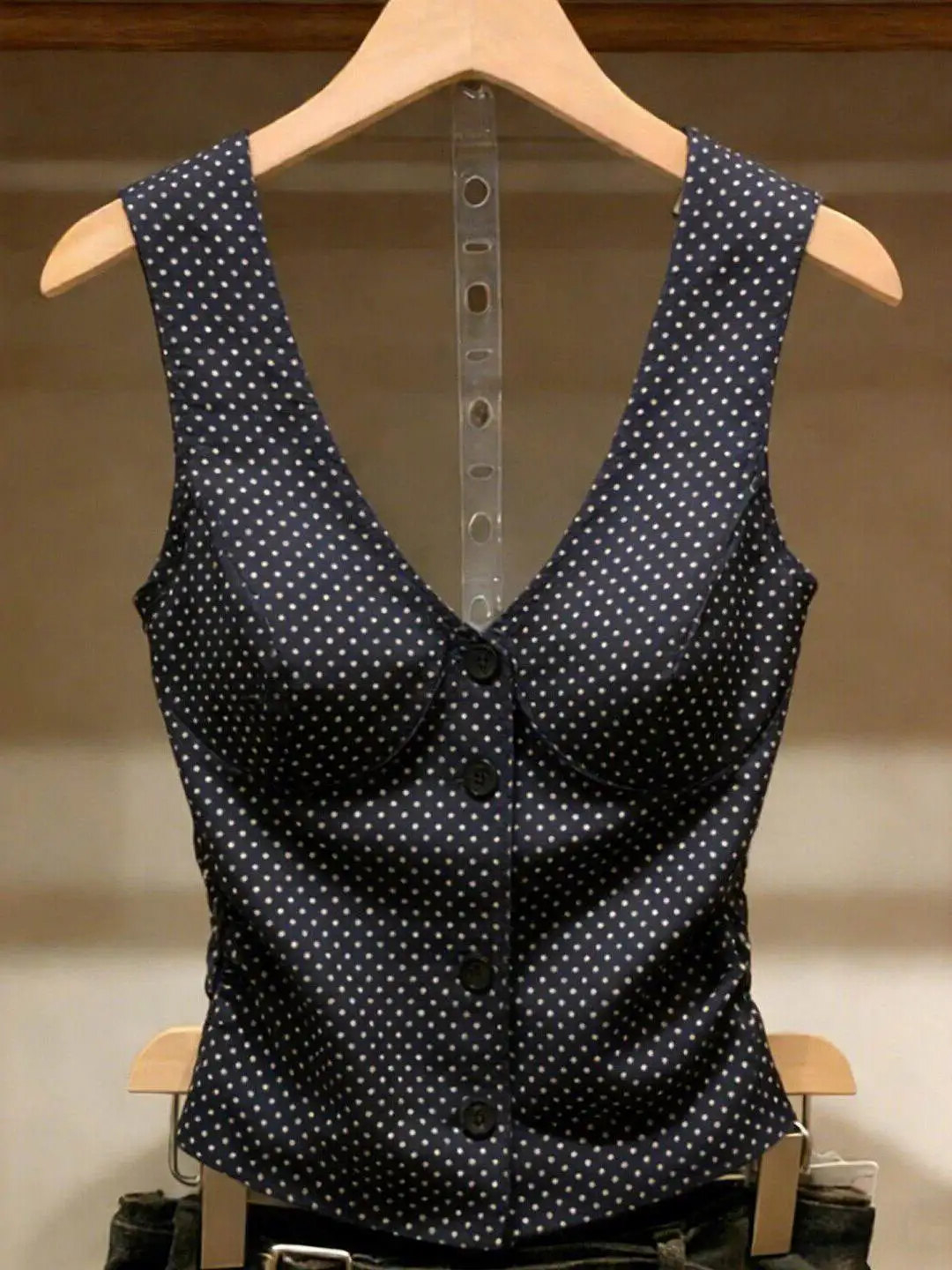 Summer Polka Dot Wrap Waist Slimming Short Top Women's Fashionable Camisole Vest Breathable V-neck Button Closure Daily Wear