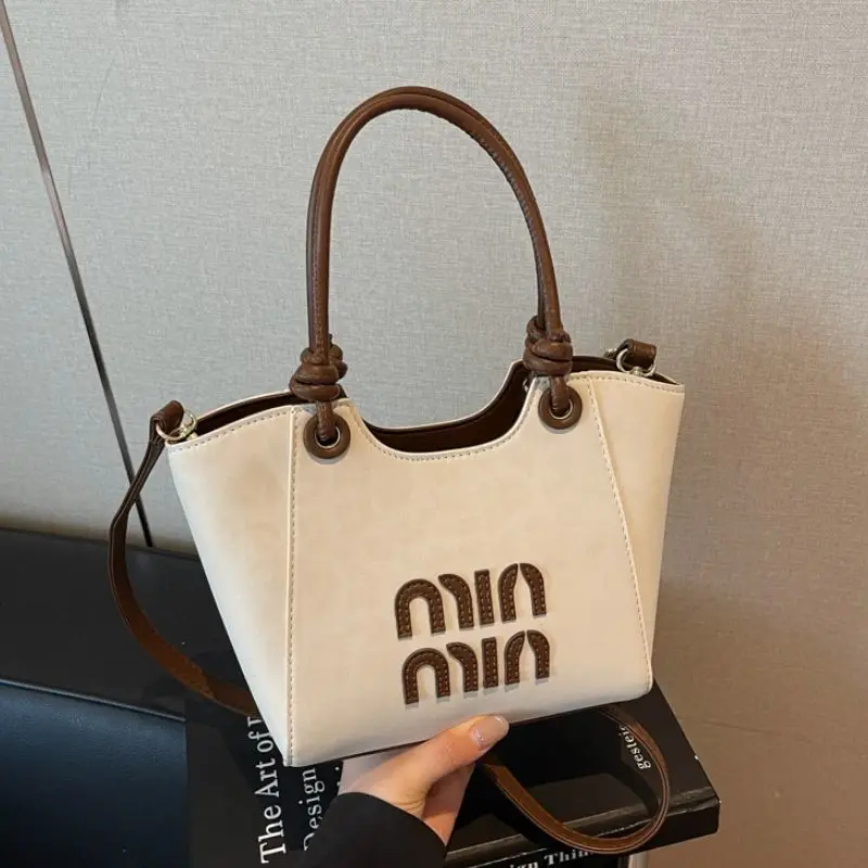 

Высококачественная нишевая сумка-ведро с леопардовым принтом, женственная очаровательная сумка, новинка 2025, осенняя универсальная мода, модные трендовые сумки на одно плечо