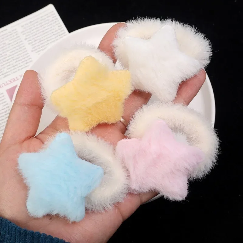 Simpatico anello per capelli con stella in peluche Color crema supporto per coda di cavallo in pile elastico alto ciondoli moda corda per capelli per le donne copricapo quotidiano