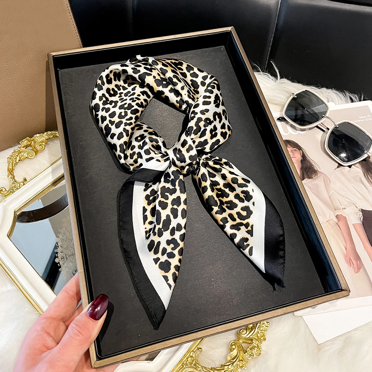 

New Fashion 70X70cm Women's Scarf Silk Leopard Print Scarf Square Shawl Decorative Headband Neck Luxury Design Bandana 2026