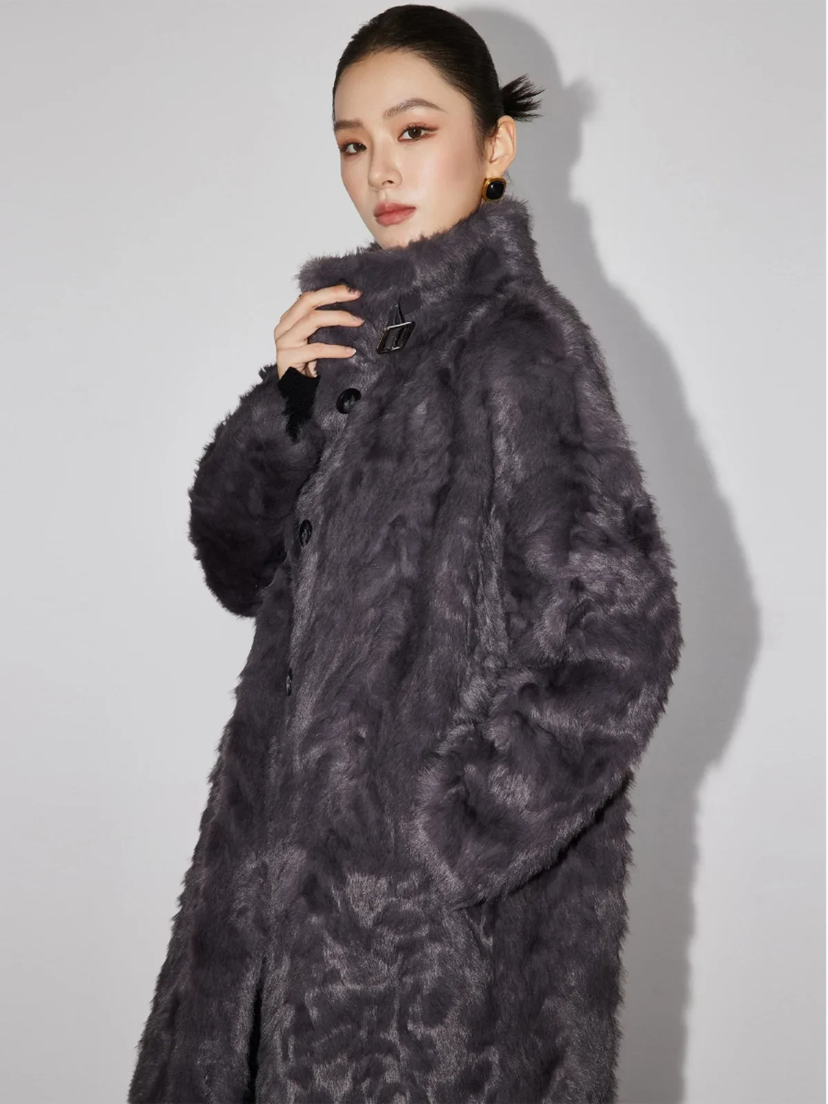 Grey fur integrated environmentally friendly fur coat women's medium and long stand-up collar thickened fur coat