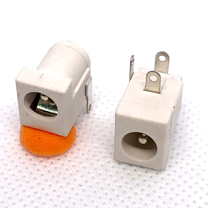 

10pcs/lot DC-005 PCB Mount 5.5 x 2.1/2.5 mm Female DC Power Jack Plug Socket Connector DC005 White 5.5*2.1/2.5MM