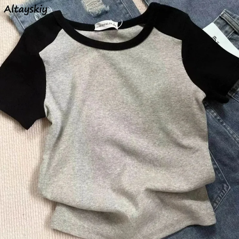 

Short-sleeve T-shirt Women Summer Slim Patchwork Simple American Style Retro Y2k Crop Tops Streetwear College Boyfriend Hotsweet