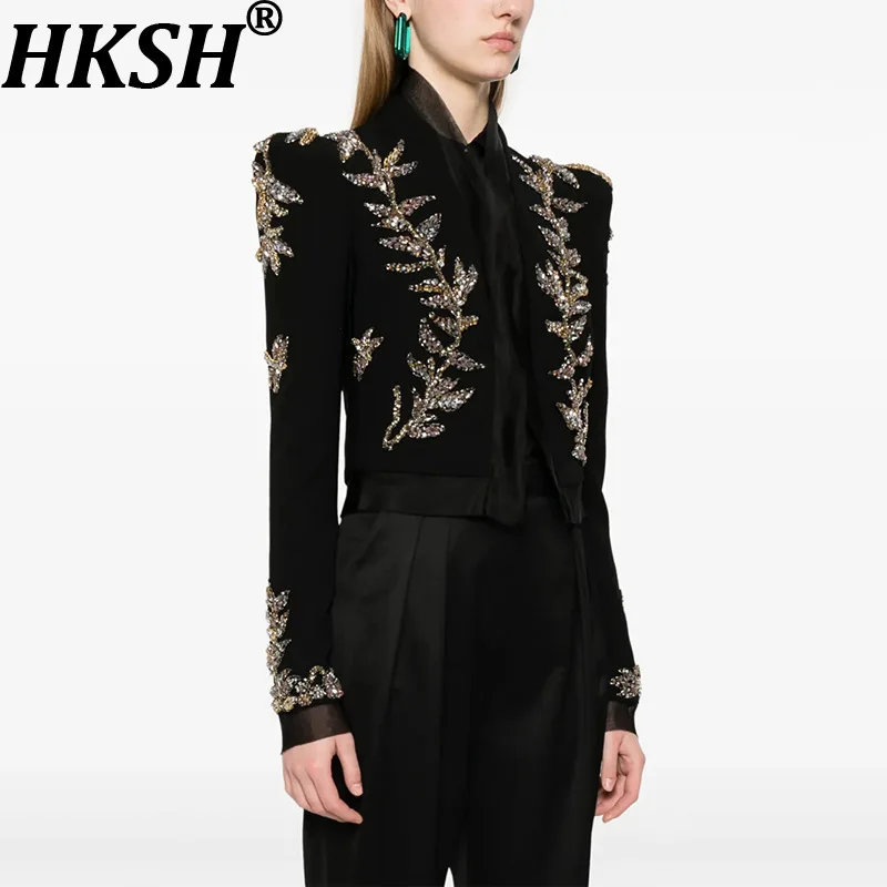 

HKSH Spring Autumn New Women Short Blazer Heavy Craft Embroidered Flares Patchwork Luxury High Street Temperament Jacket HK11839