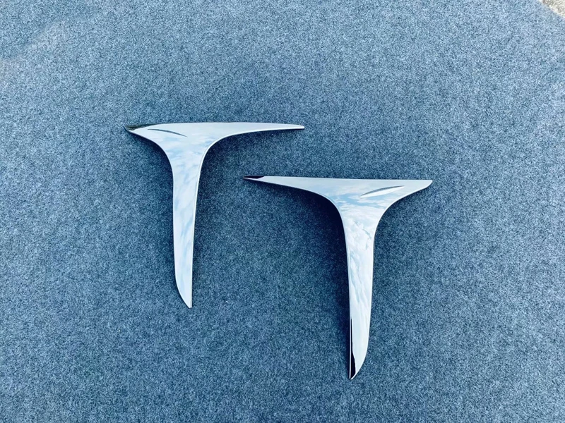 

For Toyota Yaris Cross (XP210) 2020 2021 ABS Chrome Front Fog Light Lamp Cover Trim Molding Bezel Garnish Sticker