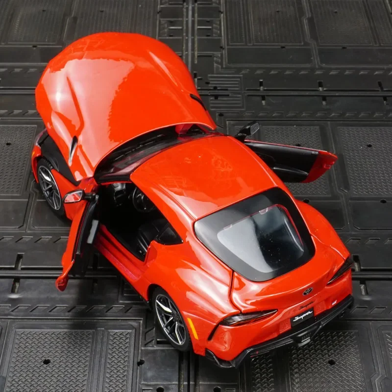 Maisto 1:24 Toyota GR Supra Alloy Car Model Supercar Toy Car suitable for collection and can be given as a gift to children