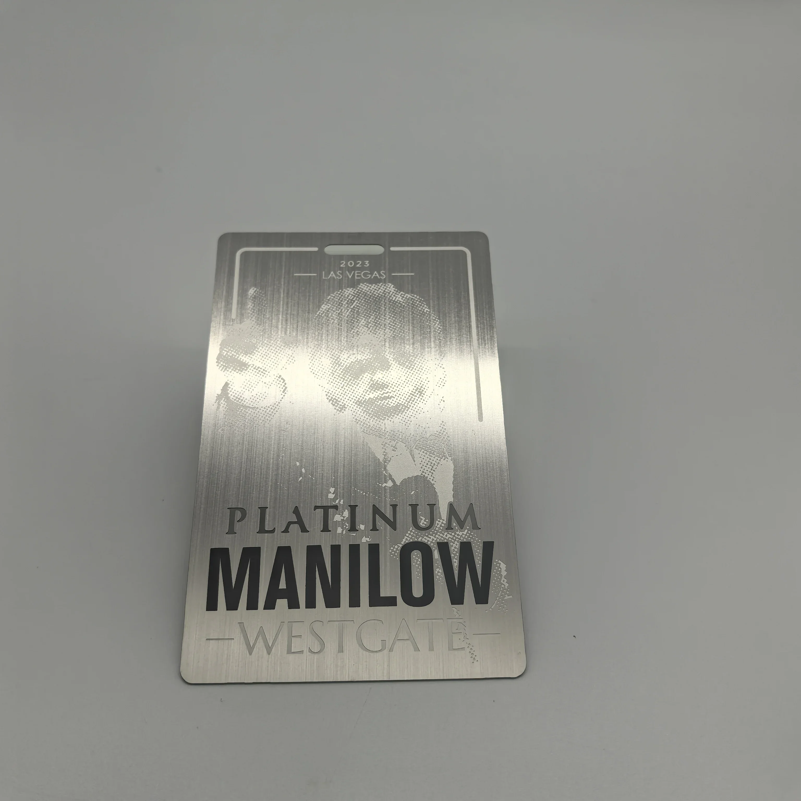 

Высококачественные и экономичные решения Профессиональные брендовые печатные услуги Доступная металлическая визитная карточка