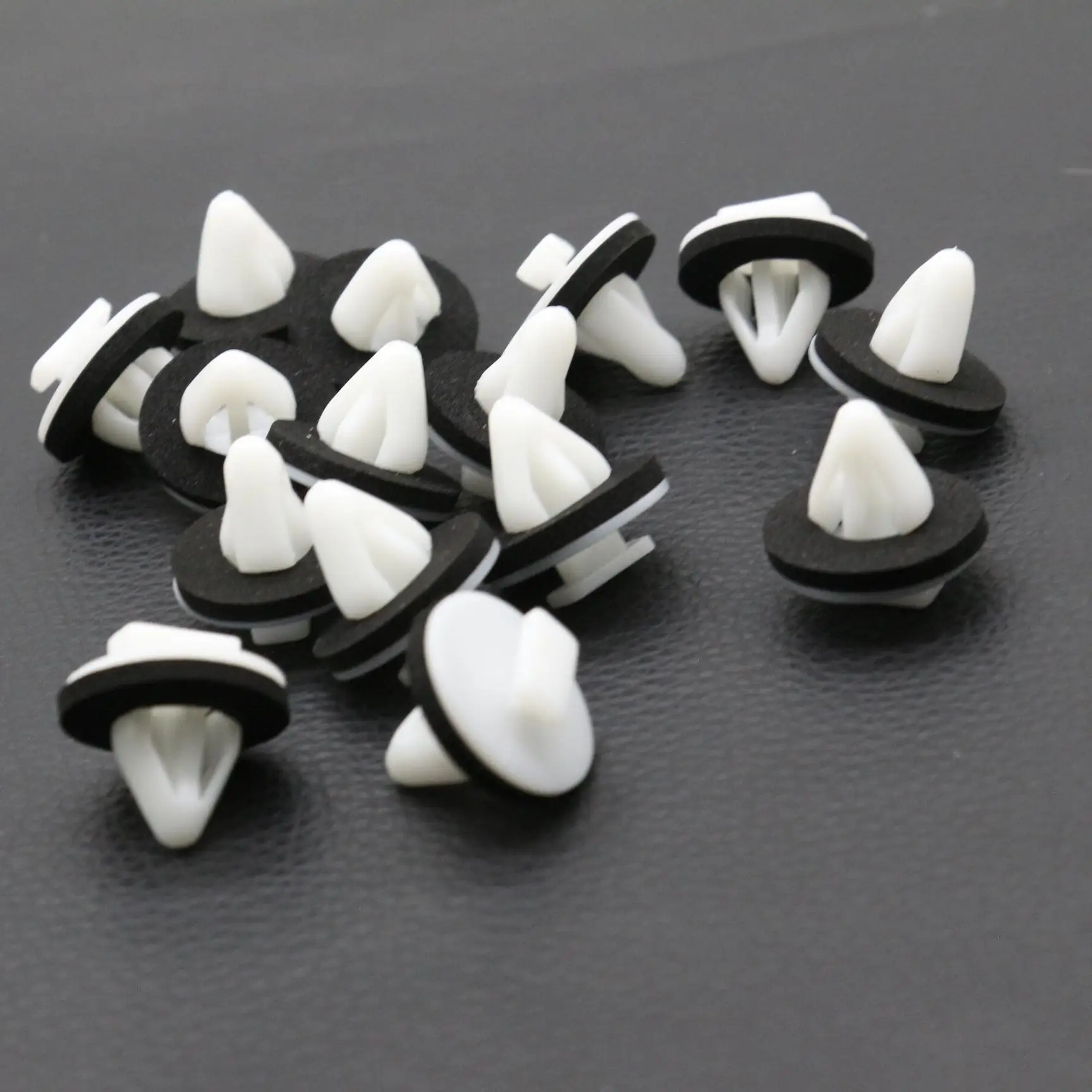 

30 Pcs Outside Molding Clips Fastener Push Pin Compatible With Toyota Venza 2009-2017 | 75395-0T010 White Plastic Retainer