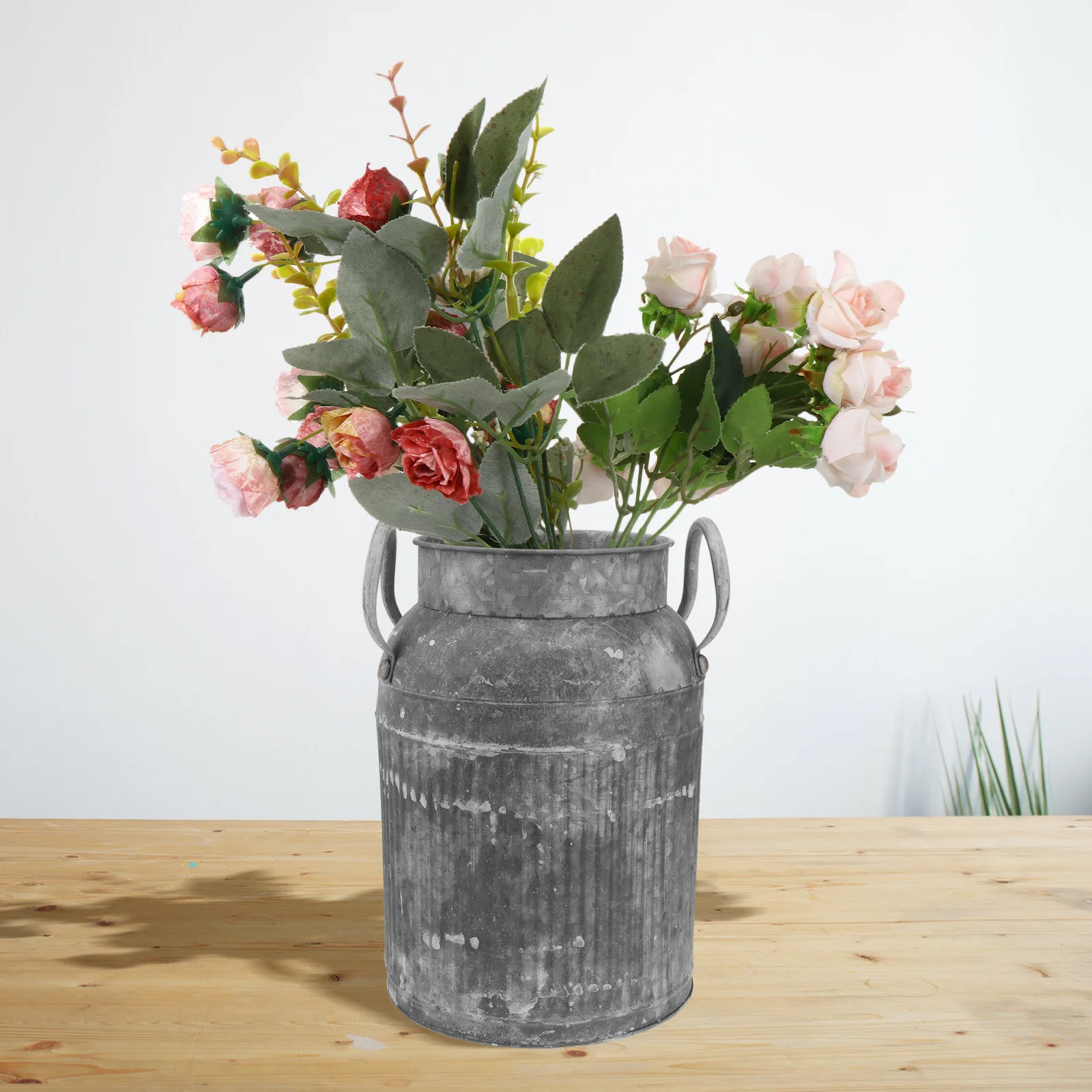 Maceta de lata de leche Vintage, soporte de Metal Retro para plantas, decoración del hogar, mesa de oficina, centro de mesa, contenedor de cubo de flores, 1 ud.