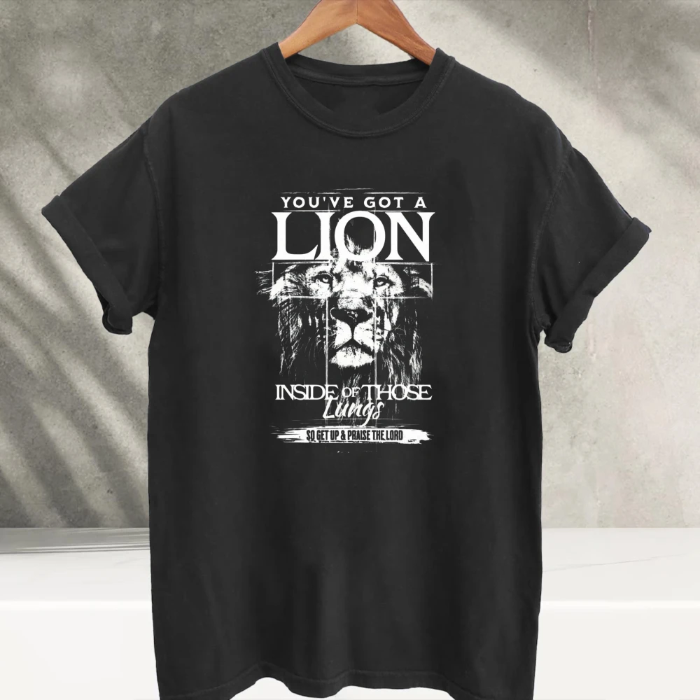 You've Got A Lion Inside Those Lungs Vintage Lion Graphic Tshirt Motivational Quote Print Casual Cotton Crew Neck Streetwear Tee