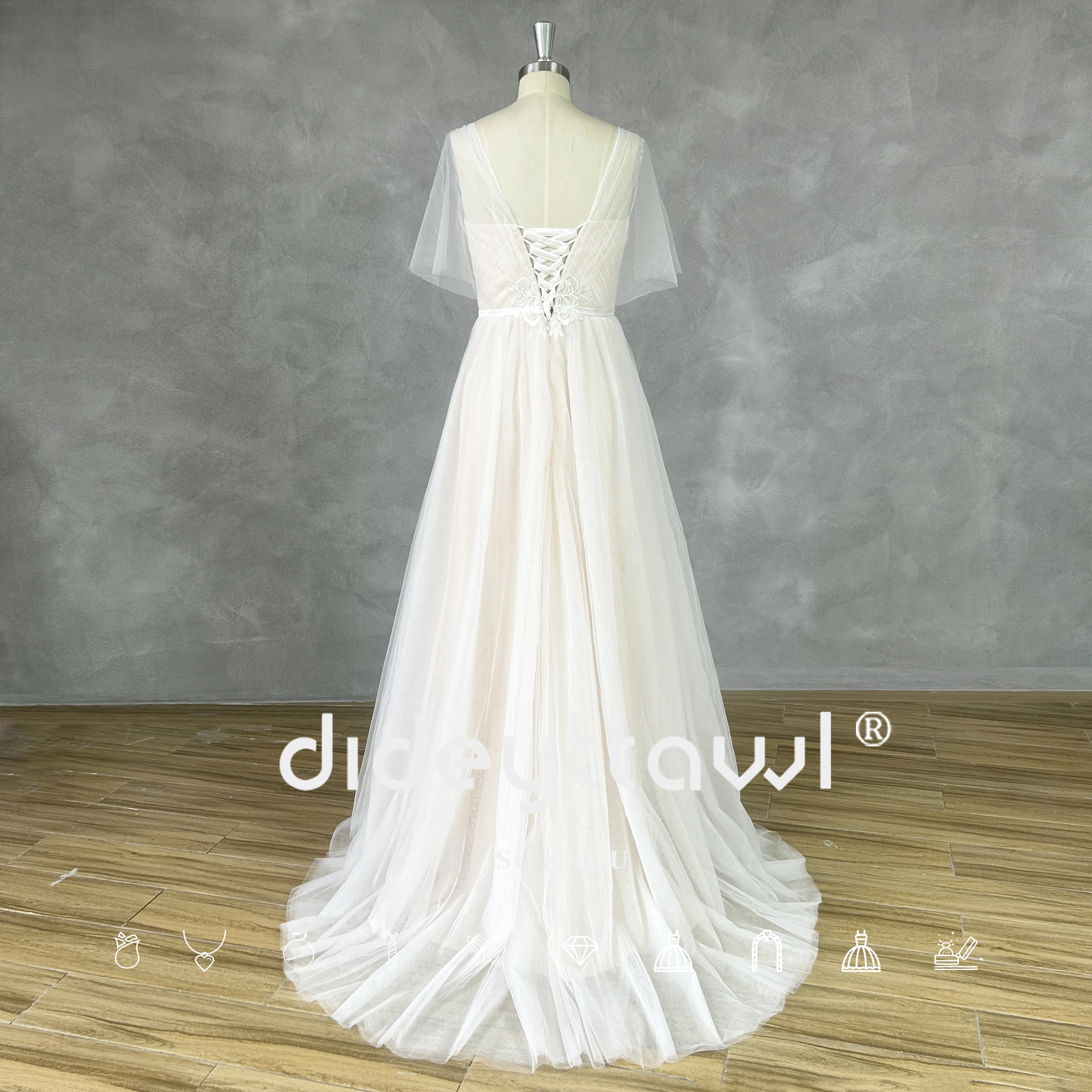 DIDEYTTAWL Real Photos Sweetheart Short Sleeveless Tulle Wedding Dress Boho A-Line Sweep Train Lace Up Bridal Gown