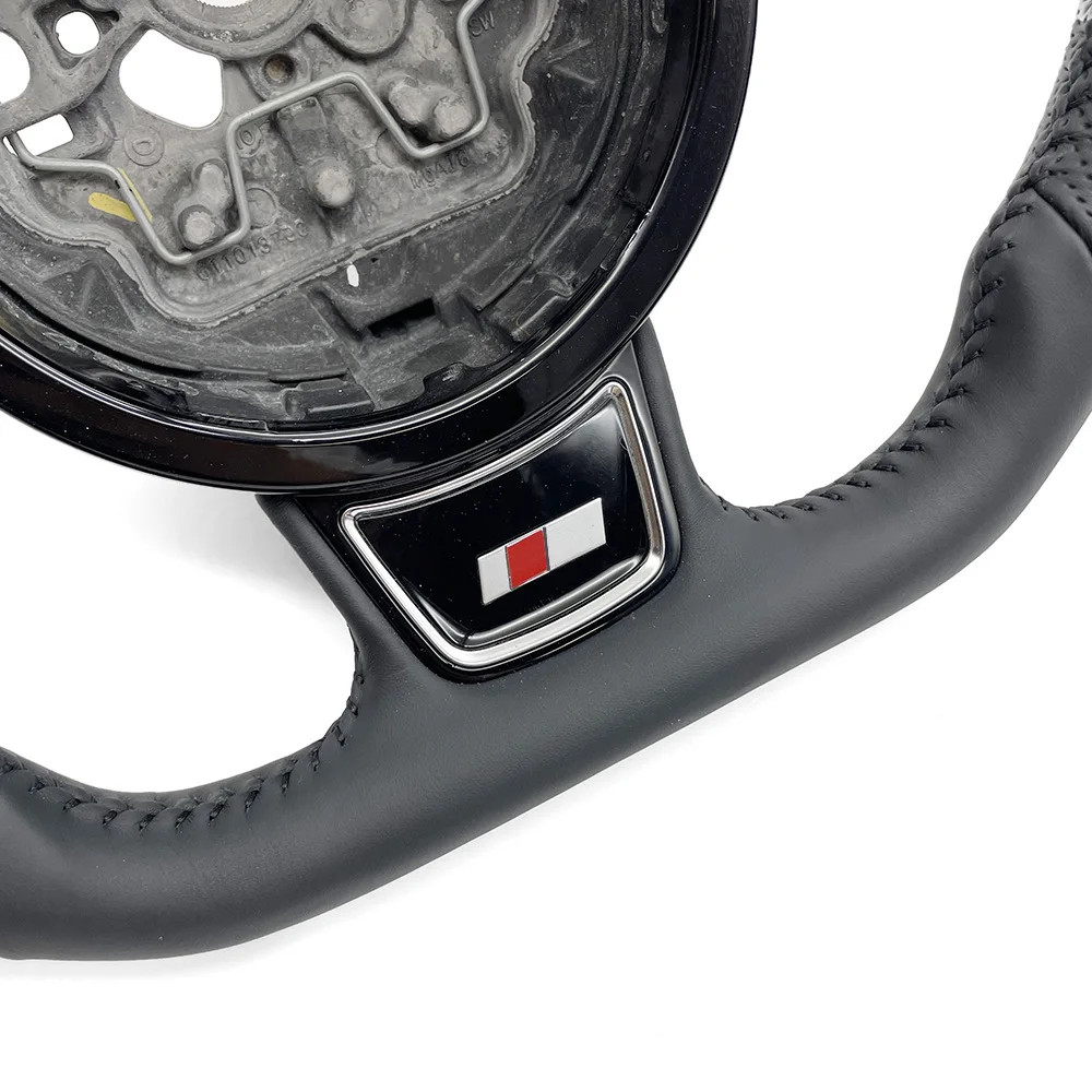Geeignet für Audi S Standard A6C7, halb perforiertes Lenkrad mit schwarzer Linie, ohne Tasten, ohne Schaltwippen (ohne Airbag). – Detail 4