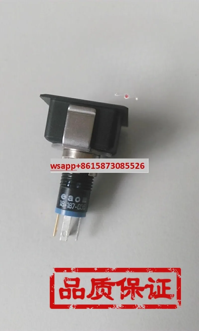 

Импортированный оригинальный кнопочный переключатель EAO 18-187.035+18-920.1+18-982.5