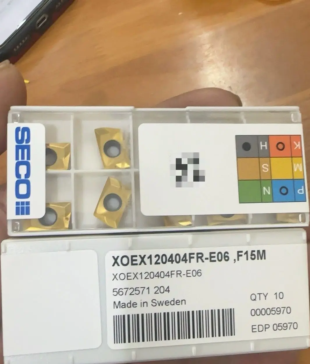 

Hard alloy cutting blades XOEX120404FR-E06,H15