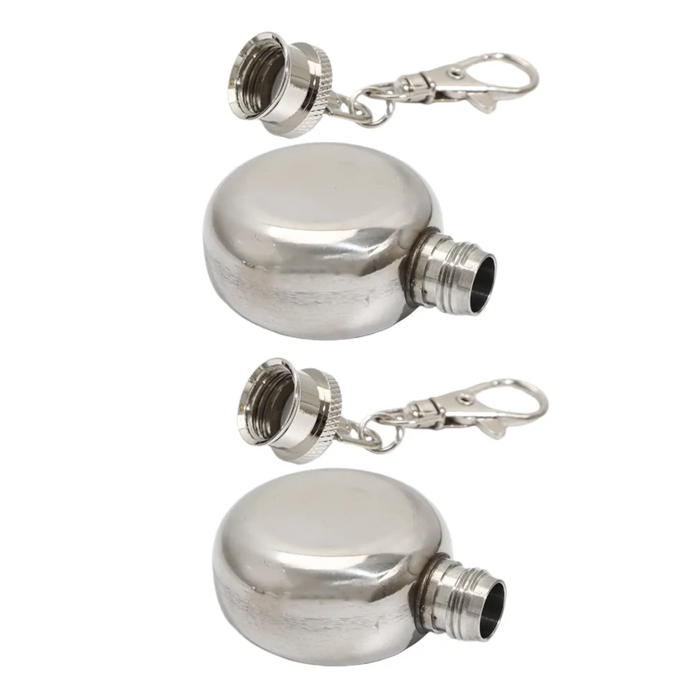 2Pcs Portable Stainless Steel Mini Flask Keychain Compact Lightweight Pocket Flask Camping Wine Bottle Discreet Leakproof