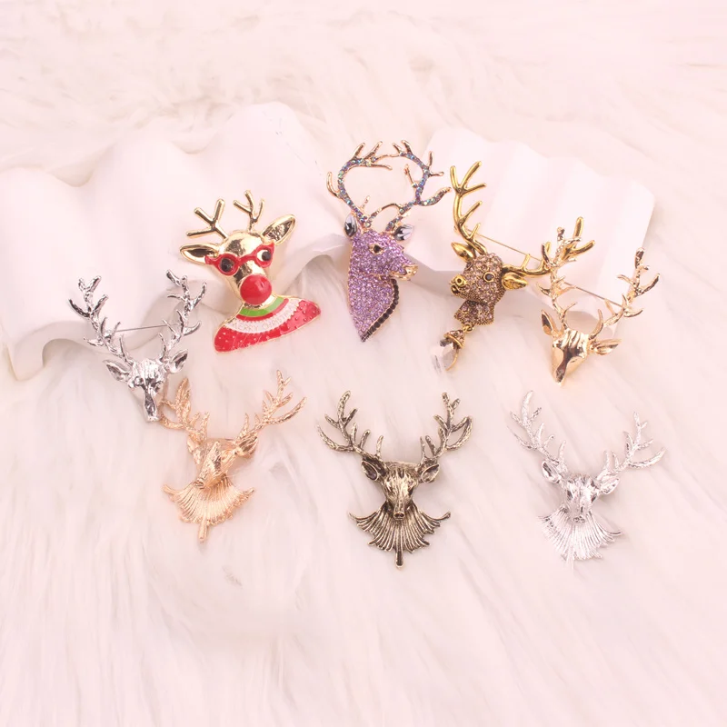 Baroque Luxury Beautiful Christmas Elk Design Men Women Brooch Pin，Jewelry Accessories, Wedding HolidayPartyCouple Surprise Gift
