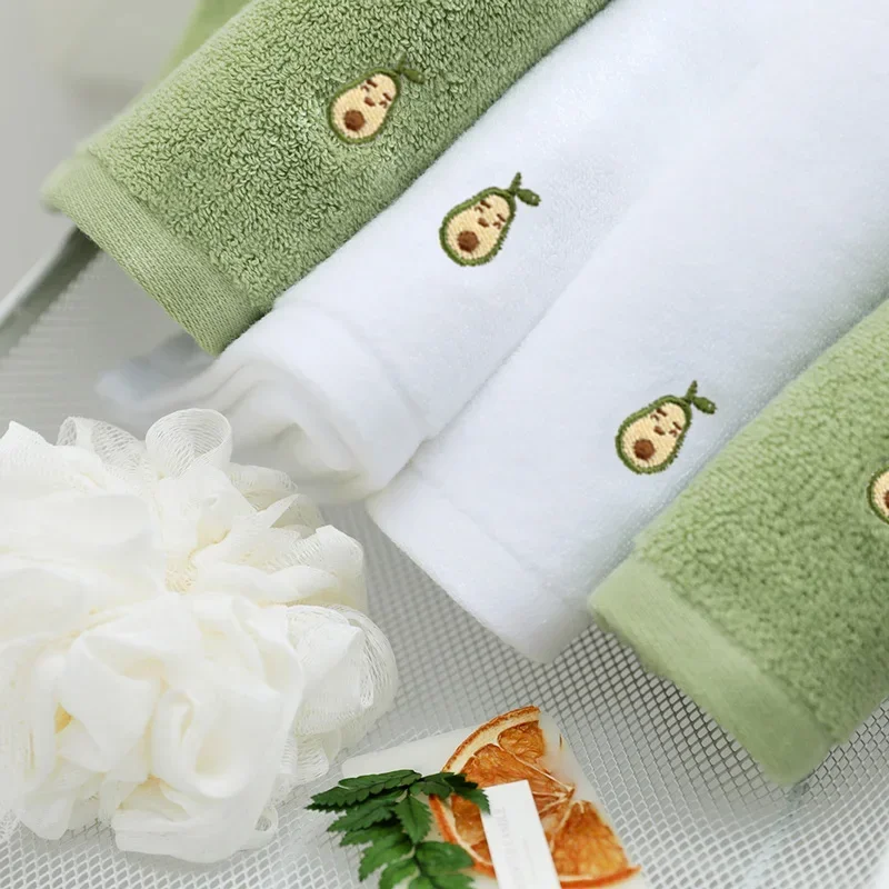 Toalla De algodón bordada con aguacate para mujer, toalla suave y absorbente para el baño y el hogar, envío gratis