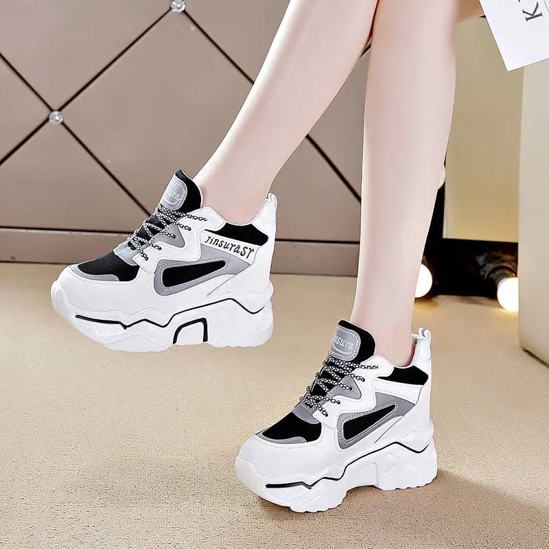 Fashion Women's Casual Flat Shoes Reflective Autumn Newest Ins Fashion Ladies Flat Platform Shoes Wedges Women Sneakers