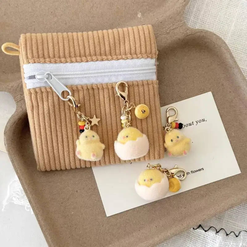 

Милый мультяшный флокированный брелок с курицей из яичной скорлупы, милый мини-брелок для ключей, сумка, подвеска, подарки для пары, автомобильный держатель, ювелирные изделия