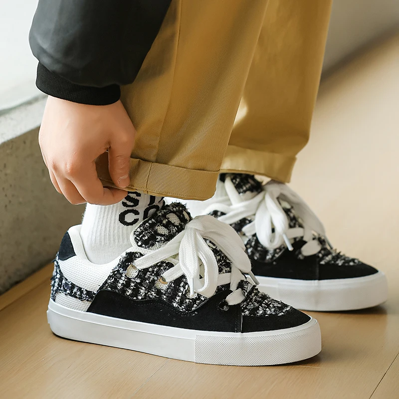 Alternativa aos Tênis Chunky WANKE |   Tênis de Skate Retro em Suede para Casais, Virais, em Cinza e Branco, Calçados de Skate para Casais