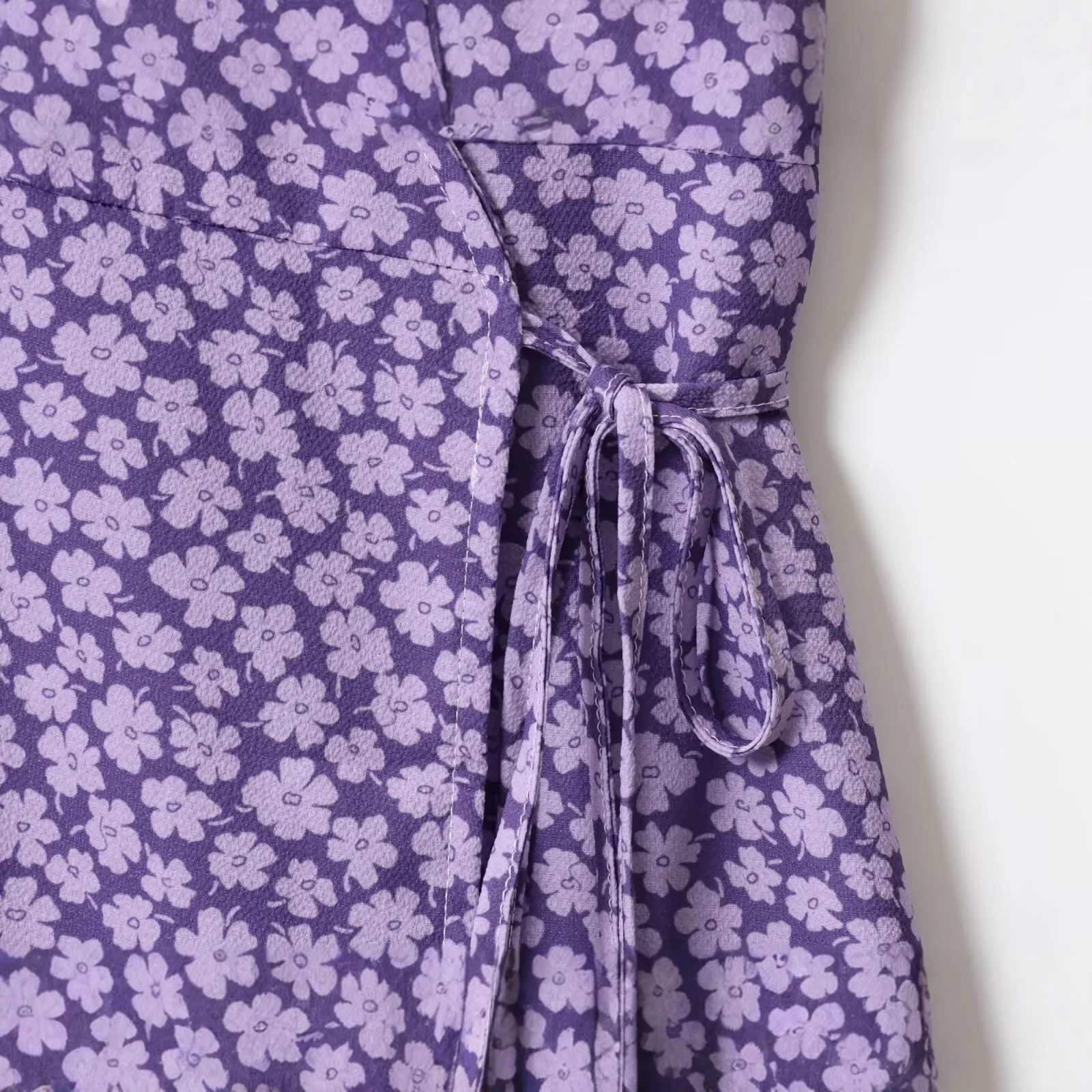ผู้หญิงพิมพ์ลายดอกไม้ชุดมินิ LACE-up หลวม V คอสั้นแขนกลางเอว Elegant A-Line Dress ฤดูร้อนสไตล์รีสอร์ทชุด