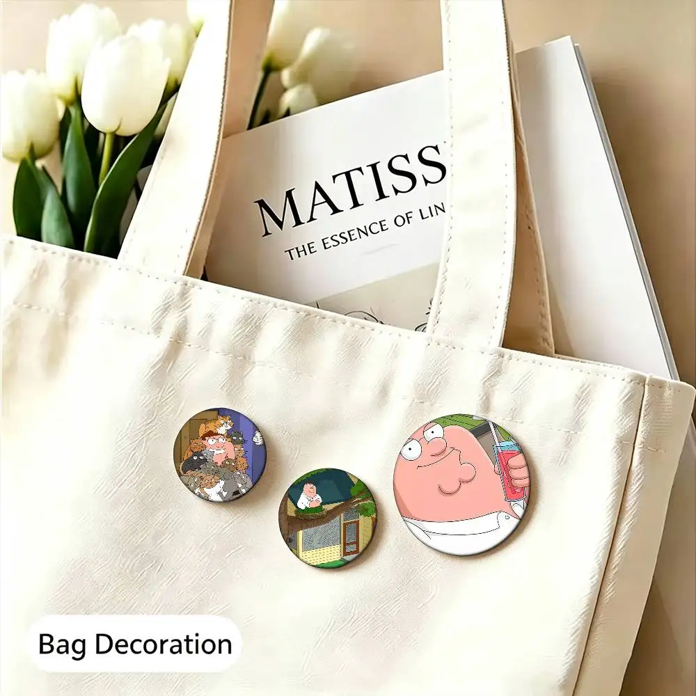 Guy P-Peter GriffinS  25mm 32mm 44mm 58mm Anime Badges Brooches DIY Pins Decorations Birthday Gifts