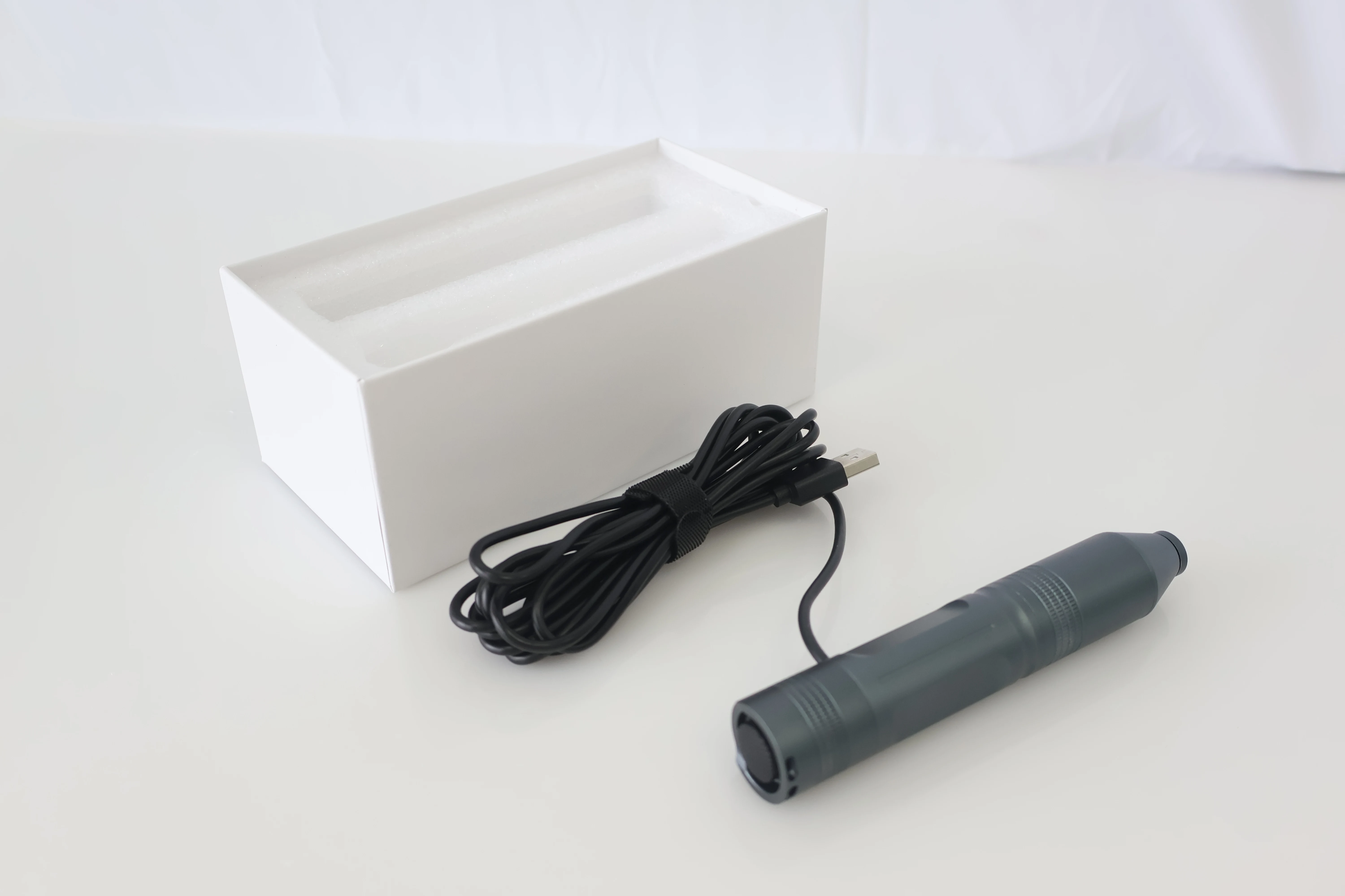 10W USB Portable LED Light Source Direct From Manufacturer, Hot Sale for ENT Medical Endoscopes & Camera Systems