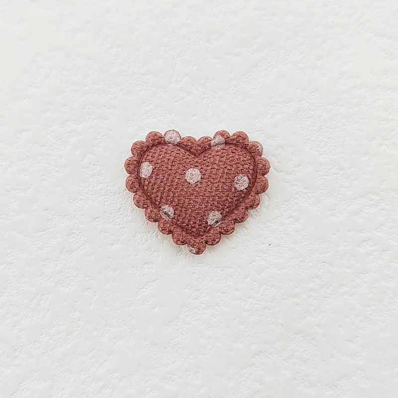 100 Stück 2,5x2,1CM Mini-Gitter-Herz-Applikationen zum Aufnähen auf Kleidung, Hüten, DIY-Kopfbedeckungen, Haarspangen, Dekorationszubehör – Detail 15