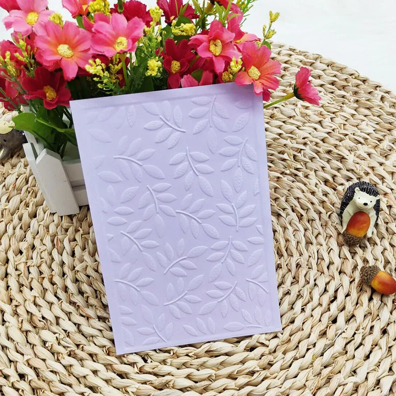 2022 New Leaves Cloud Alphabet 3D Embossing Board Is Used For Manual DIY Embossing Process To Produce Pattern Background Board