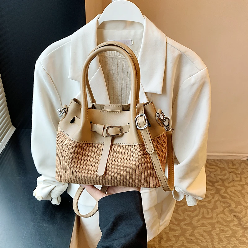

Sweet Casual Crossbody Bag for Girls - Modern Niche Trendy Design Suits Retro Fashionable Daily Outfits Everyday Looks