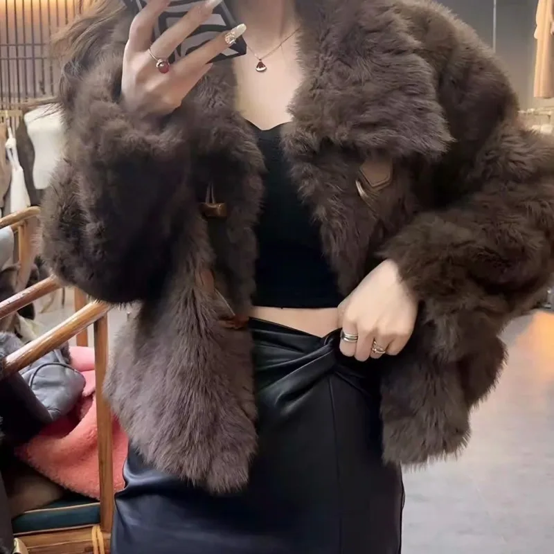 2026 Winter female New Environmental Protection Mink and Totoro Fur Short Jacket, Fashionable Fur Coat, Small Fragrance Style