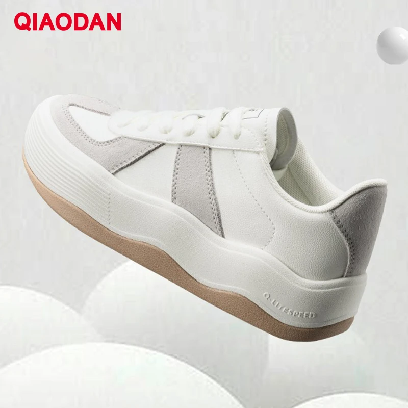 

QIAODAN Casual German Trainer Shoes Women's 2024 Winter Thick Bottom Increased Leather Splicing Skateboarding Shoes XM26240502F