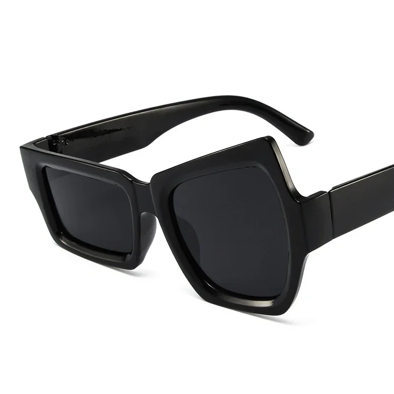 Men Designer Personality Sunglasses Funny Fashion Irregular Sunglasses Travel Vacation Sun Glasses Male Black White Mirror image 4