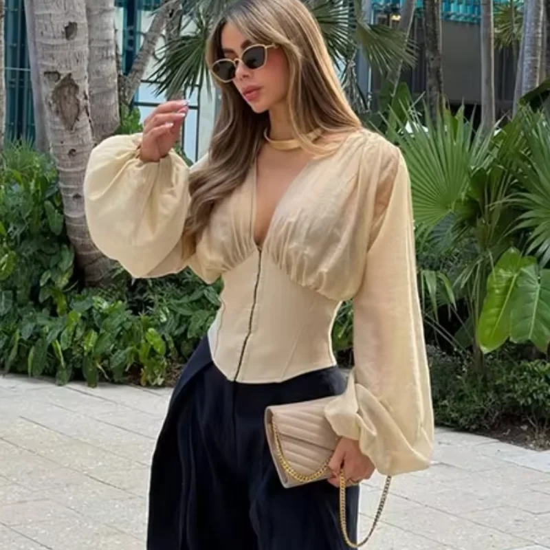 Minimalist Light Brown Top Deep V Waistband Puff Sleeves Slim Fitting Shirt 2026 Autumn New Women Fashion High Street Outfit