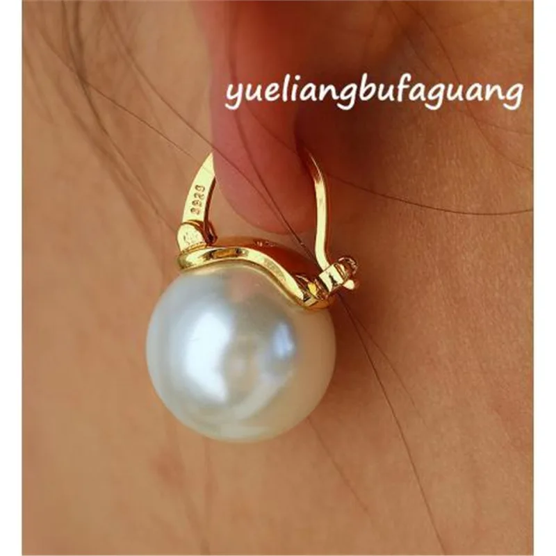 Low-key Luxury Style Metal Buckle Invisible Inlaid Imitation Polychrome Pearl Earrings UNISEX High End Banquet Jewelry Earrings