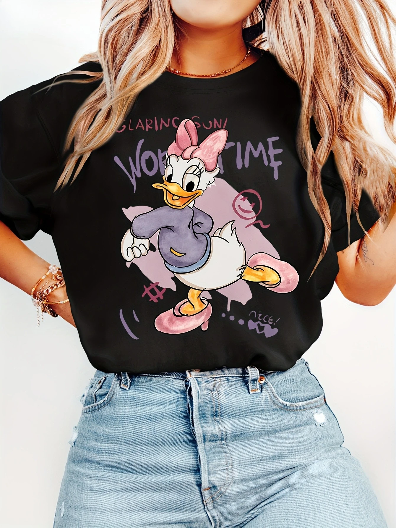 

Женская футболка с рисунком Диснея — милый дизайн «Ромашки» с текстом «Walt Disney World Time», фиолетовая и розовая повседневная футболка с круглым вырезом